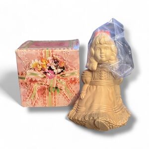 Vintage Avon 1970’s Precious Priscilla Sweet Honesty cologne decanter